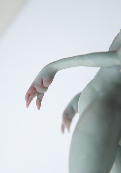 Alien girl sculpture, sexy sci fi character with thin body and cute face