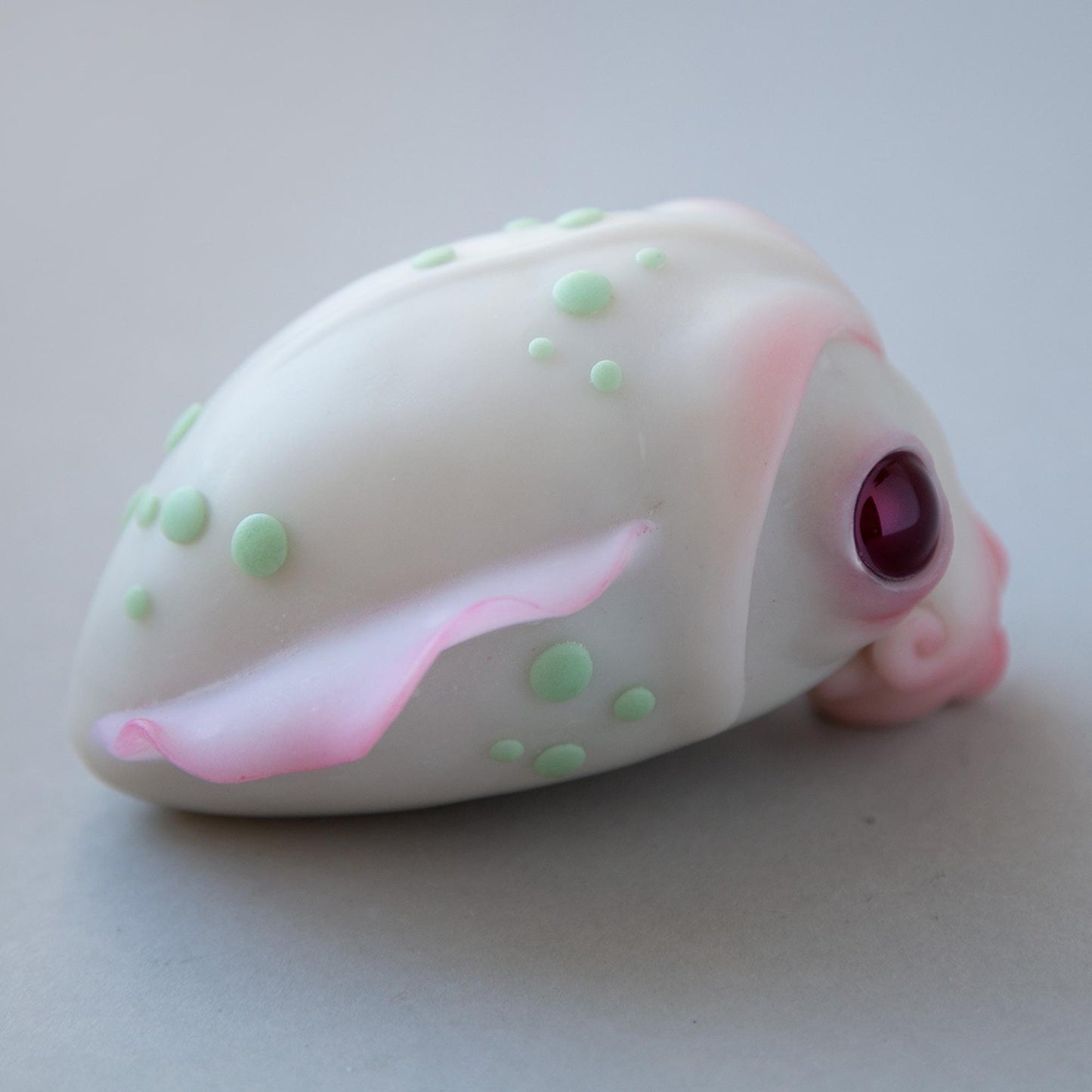 Cute squid sculpture with glow in the dark pips, baby alien deep sea creature