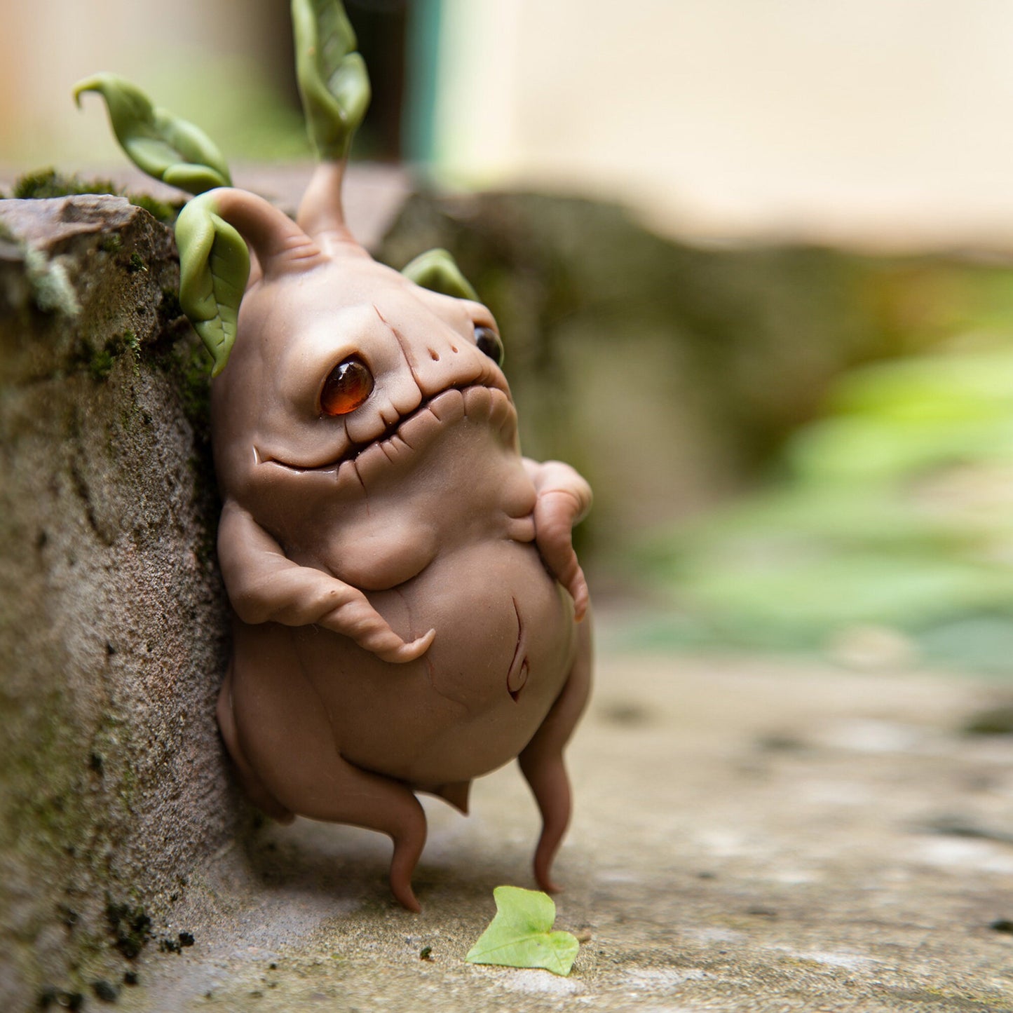 Mandrake miniature creepy cute doll, mandragora geek sculpture from Harry Potter universe, awesome magic gift