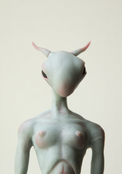 Alien girl sculpture, sexy sci fi character with thin body and cute face